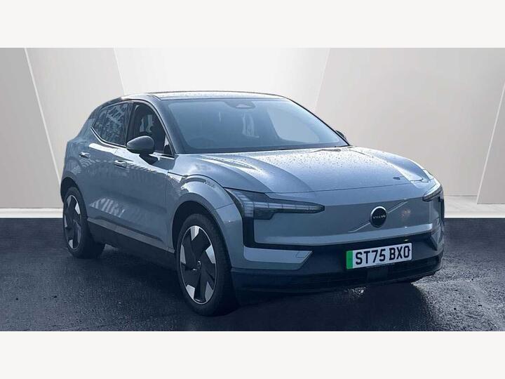 Volvo EX30 Twin Performance 69kWh Plus Auto AWD 5dr