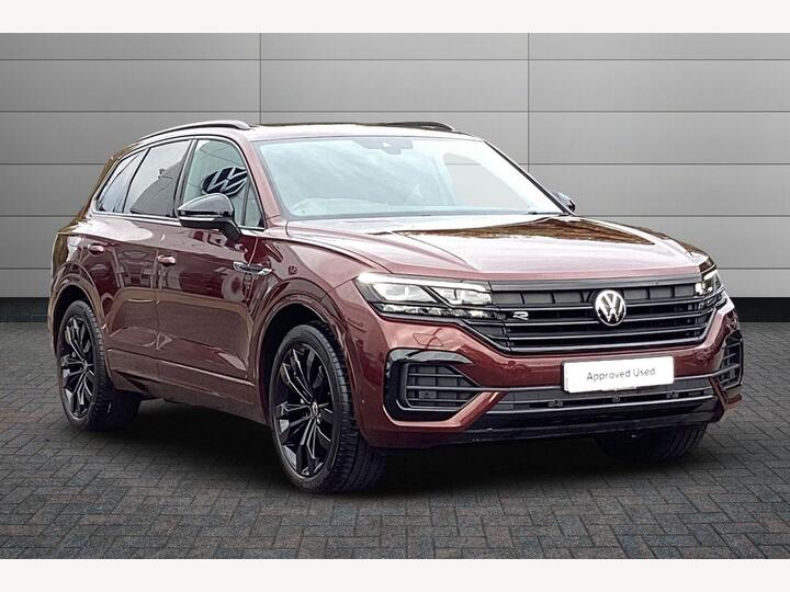 Volkswagen Touareg 3.0 TDI V6 Black Edition Tiptronic 4Motion Euro 6 (s/s) 5dr Volkswagen Touareg 3.0 TDI V6 Black Edition Tiptronic 4Motion Euro 6 (s/s) 5dr