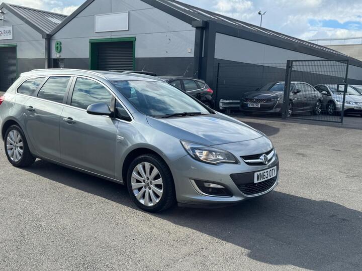 Vauxhall Astra 1.6 16V SE Sports Tourer Auto Euro 5 5dr