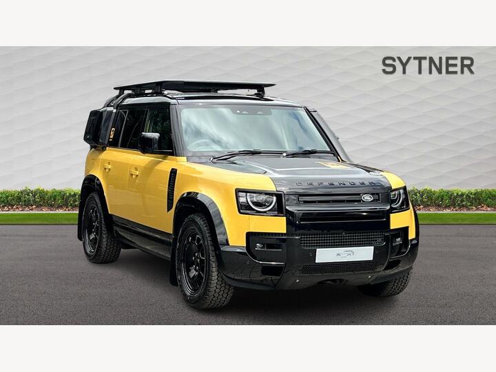 Land Rover Defender 110 2.0 P300e 15.4kWh Trophy Edition Deep Sandglow Auto 4WD Euro 6 (s/s) 5dr