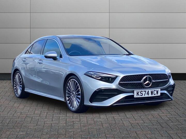 Mercedes-Benz A Class 1.3 A200h MHEV AMG Line (Premium Plus) 7G-DCT Euro 6 (s/s) 4dr
