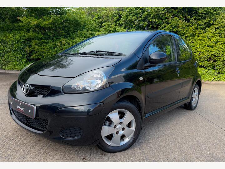 Toyota AYGO 1.0 VVT-i Black MultiMode Euro 4 5dr (AC)