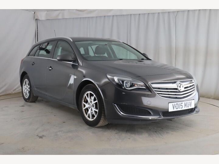 Vauxhall Insignia 2.0 CDTi EcoFLEX Design Sports Tourer Euro 5 (s/s) 5dr Vauxhall Insignia 2.0 CDTi EcoFLEX Design Sports Tourer Euro 5 (s/s) 5dr