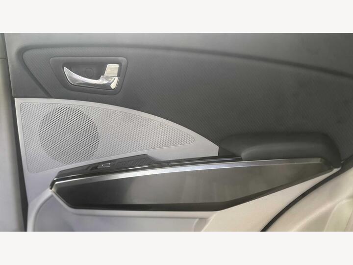 SsangYong TIVOLI HATCHBACK 1.5P Ultimate Nav Auto Euro 6 (s/s) 5dr