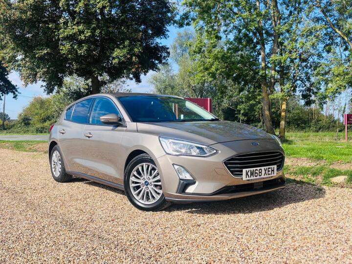 Ford Focus 1.0T EcoBoost Titanium Euro 6 (s/s) 5dr