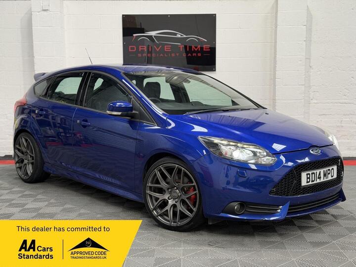 Ford Focus 2.0T EcoBoost ST-3 Euro 5 (s/s) 5dr