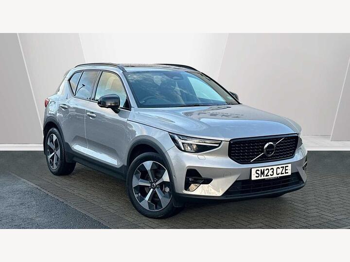Volvo XC40 2.0 B4 MHEV Ultimate DCT Auto Euro 6 (s/s) 5dr