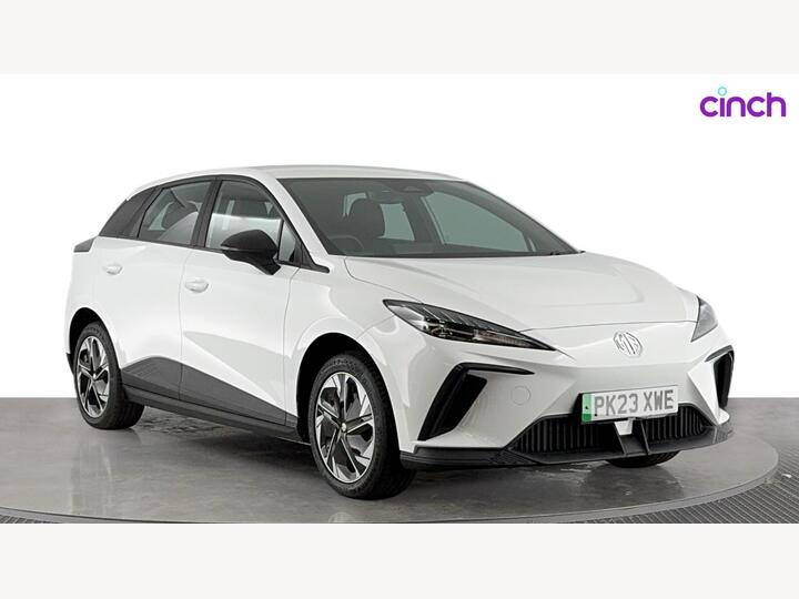 MG MG4 64kWh SE Long Range Auto 5dr