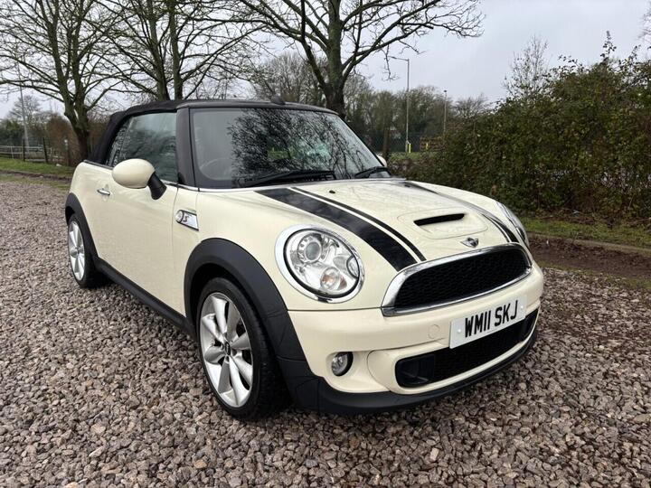 MINI CONVERTIBLE 2.0 Cooper SD Auto Euro 5 2dr