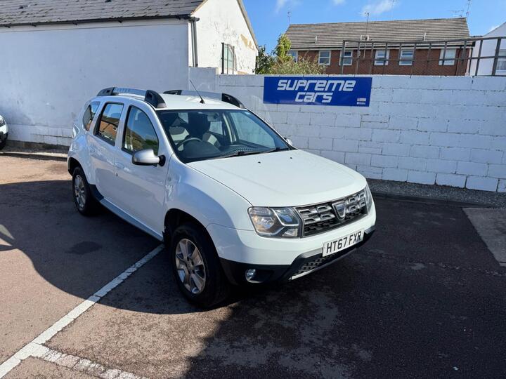 Dacia Duster 1.5 DCi Nav+ Euro 6 (s/s) 5dr Dacia Duster 1.5 DCi Nav+ Euro 6 (s/s) 5dr