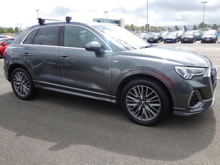 Audi Q3 2.0 TFSI 40 S Line S Tronic Quattro Euro 6 (s/s) 5dr