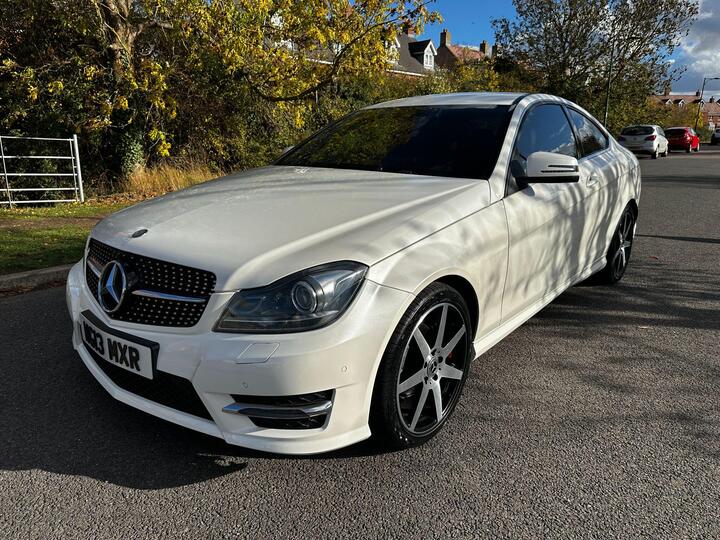 Mercedes-Benz C Class 2.1 C250 CDI BlueEfficiency AMG Sport G-Tronic+ Euro 5 (s/s) 2dr