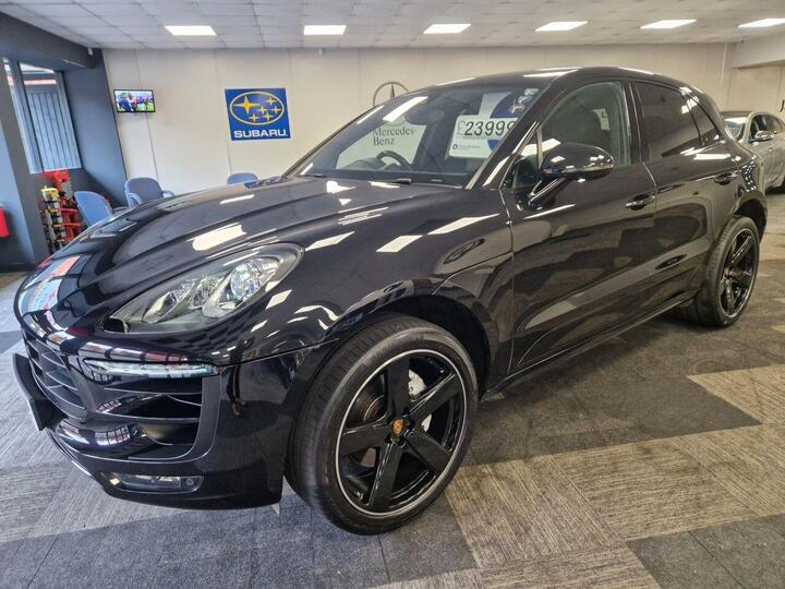 Porsche MACAN 3.0 V6 S PDK 4WD Euro 6 (s/s) 5dr Porsche MACAN 3.0 V6 S PDK 4WD Euro 6 (s/s) 5dr