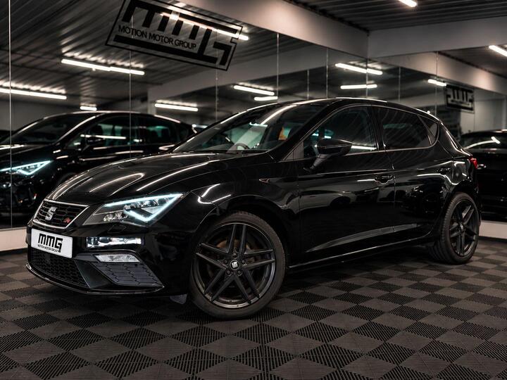 SEAT Leon 1.5 TSI EVO FR Black Edition Euro 6 (s/s) 5dr