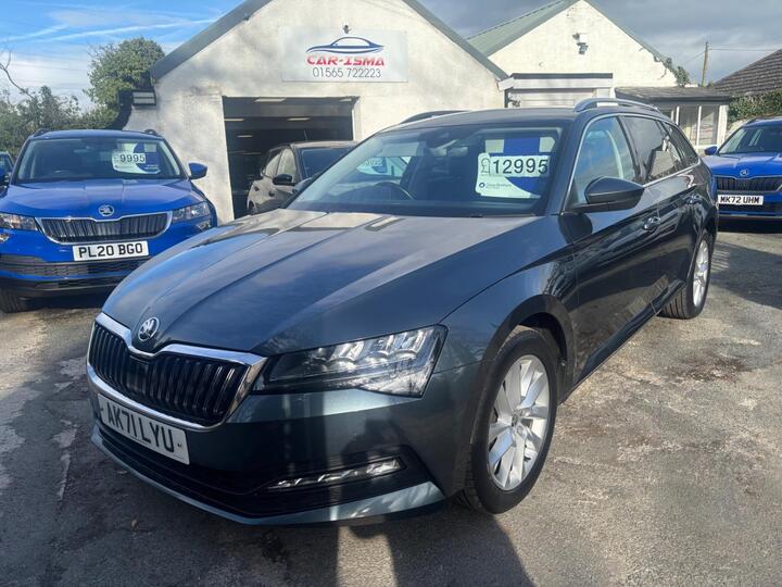 Skoda Superb 2.0 TDI SE Technology Euro 6 (s/s) 5dr Skoda Superb 2.0 TDI SE Technology Euro 6 (s/s) 5dr