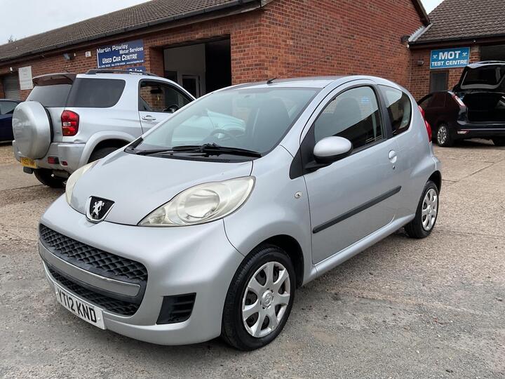 Peugeot 107 1.0 12V Urban Euro 5 3dr