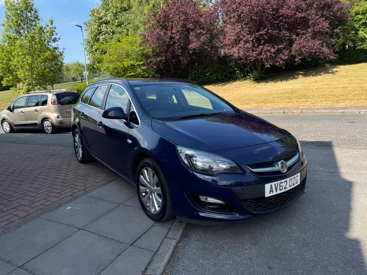 Vauxhall Astra 1.7 CDTi EcoFLEX Tech Line Sports Tourer Euro 5 (s/s) 5dr