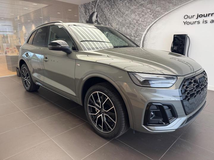 Audi Q5 2.0 TDI 40 Black Edition S Tronic Quattro Euro 6 (s/s) 5dr
