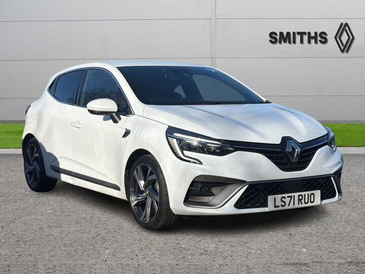Renault Clio 1.6 E-TECH RS Line Auto Euro 6 (s/s) 5dr Renault Clio 1.6 E-TECH RS Line Auto Euro 6 (s/s) 5dr