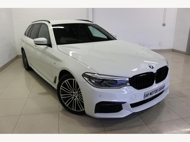 BMW 5 Series 3.0 540i GPF M Sport Touring Auto XDrive Euro 6 (s/s) 5dr BMW 5 Series 3.0 540i GPF M Sport Touring Auto XDrive Euro 6 (s/s) 5dr