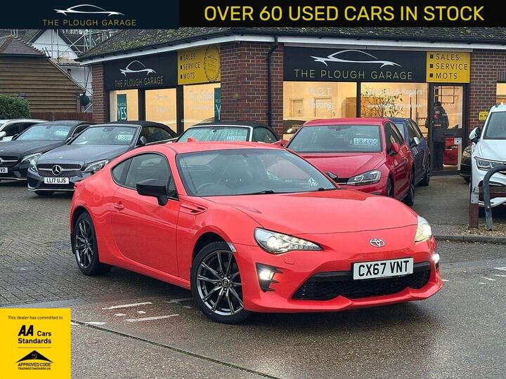 Toyota GT86 2.0 Boxer D-4S Club Series Orange Edition Euro 6 2dr