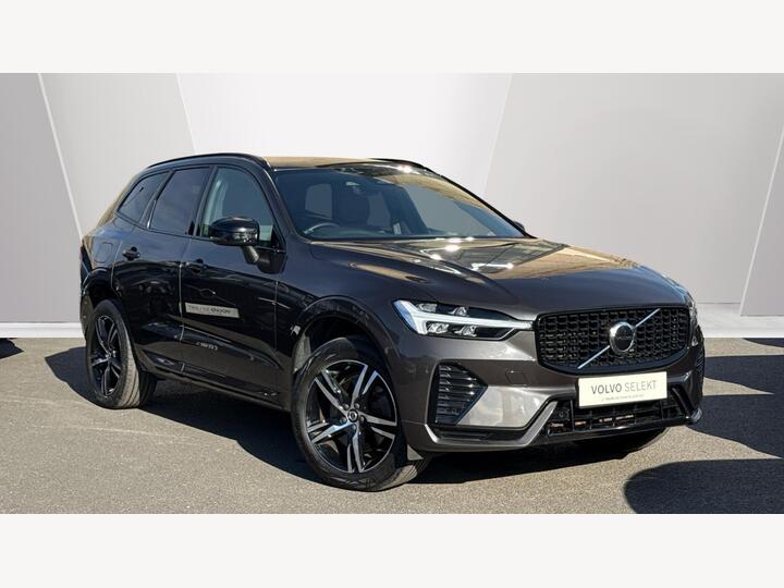 Volvo XC60 2.0 B5 MHEV Plus Auto AWD Euro 6 (s/s) 5dr