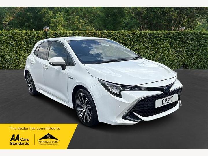 Toyota Corolla 2.0 VVT-h Design CVT Euro 6 (s/s) 5dr