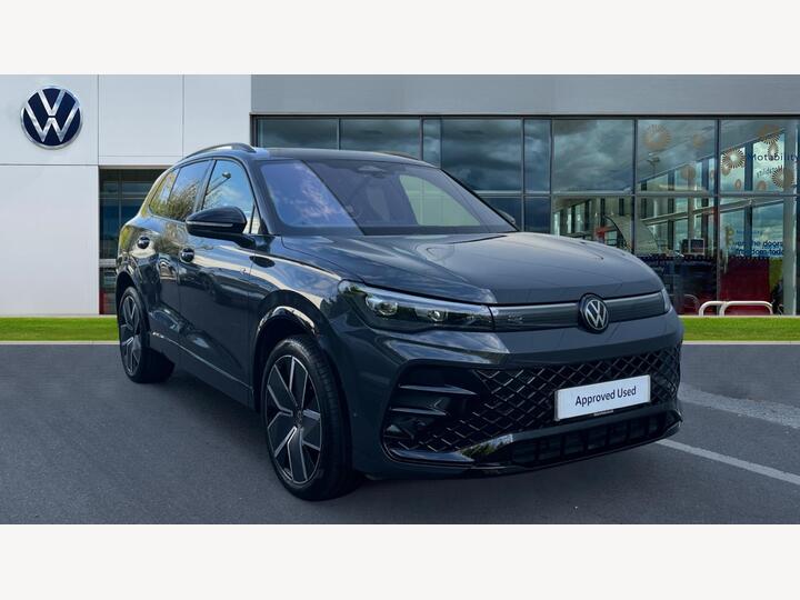 Volkswagen Tiguan 2.0 TDI R-Line DSG Euro 6 (s/s) 5dr
