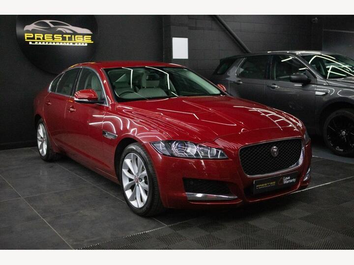 Jaguar XF 2.0d Prestige Auto Euro 6 (s/s) 4dr