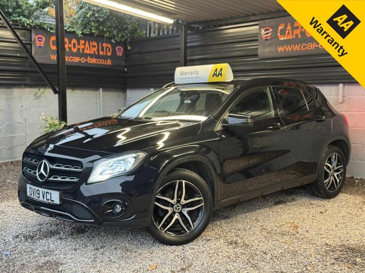 Mercedes-Benz GLA CLASS 1.6 GLA180 Urban Edition 7G-DCT Euro 6 (s/s) 5dr Mercedes-Benz GLA CLASS 1.6 GLA180 Urban Edition 7G-DCT Euro 6 (s/s) 5dr