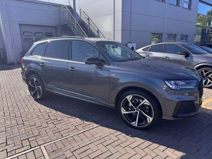 Audi Q7 3.0 TDI V6 45 Black Edition Tiptronic Quattro Euro 6 (s/s) 5dr