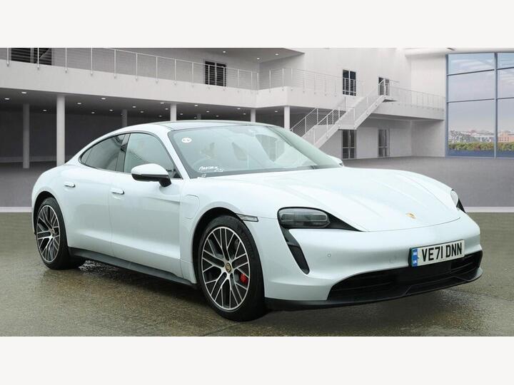 Porsche Taycan Performance Plus 93.4kWh 4S Auto 4WD 4dr (11kW Charger)