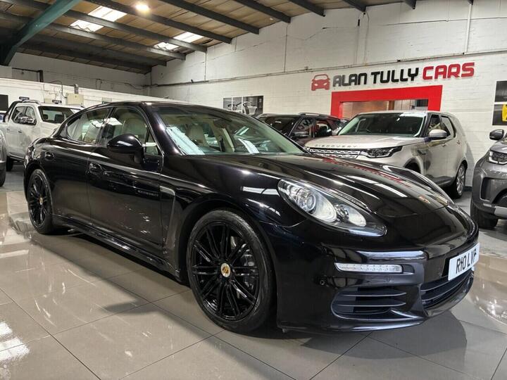 Porsche PANAMERA 3.0D V6 TiptronicS Euro 5 (s/s) 5dr Porsche PANAMERA 3.0D V6 TiptronicS Euro 5 (s/s) 5dr