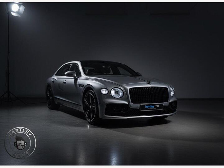 Bentley Flying Spur 4.0 V8 First Edition Auto 4WD Euro 6 4dr Bentley Flying Spur 4.0 V8 First Edition Auto 4WD Euro 6 4dr