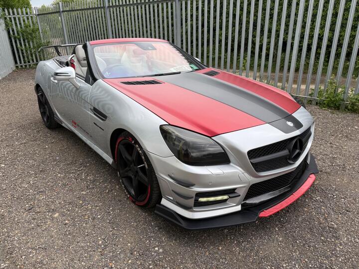 Mercedes-Benz SLK 1.8 SLK200 BlueEfficiency AMG Sport Edition 125 G-Tronic+ Euro 5 (s/s) 2dr Mercedes-Benz SLK 1.8 SLK200 BlueEfficiency AMG Sport Edition 125 G-Tronic+ Euro 5 (s/s) 2dr