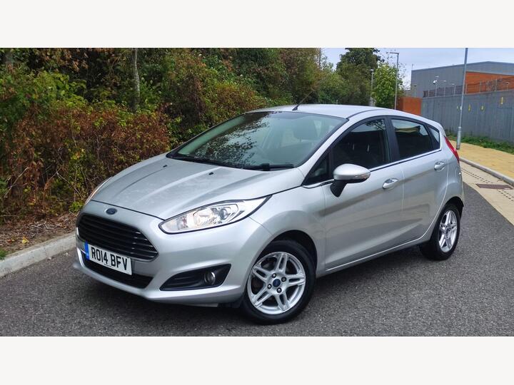 Ford Fiesta 1.0T EcoBoost Zetec Euro 5 (s/s) 5dr