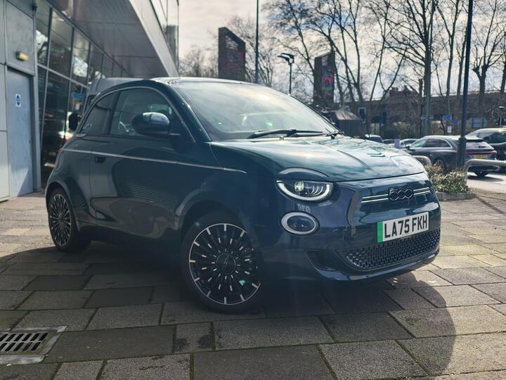 Fiat 500e 42kWh La Prima Auto 3dr