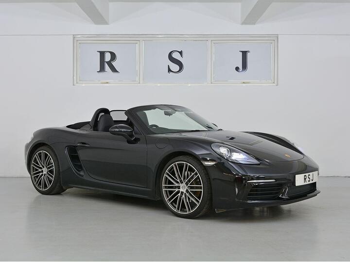 Porsche 718 Boxster 2.0T PDK Euro 6 (s/s) 2dr Porsche 718 Boxster 2.0T PDK Euro 6 (s/s) 2dr