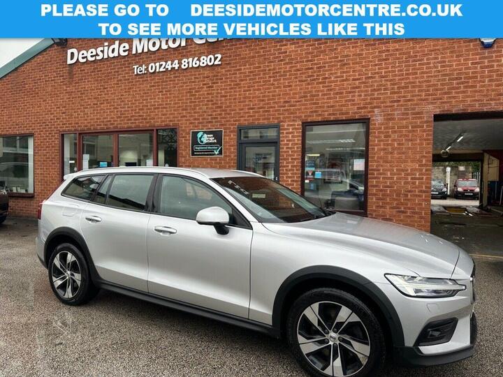 Volvo V60 CROSS COUNTRY 2.0 D4 Plus Auto AWD Euro 6 (s/s) 5dr
