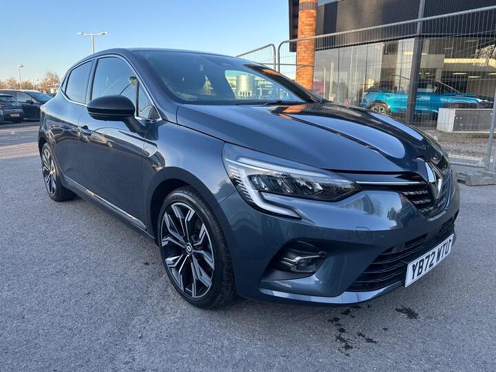 Renault Clio 1.6 E-TECH Techno Auto Euro 6 (s/s) 5dr