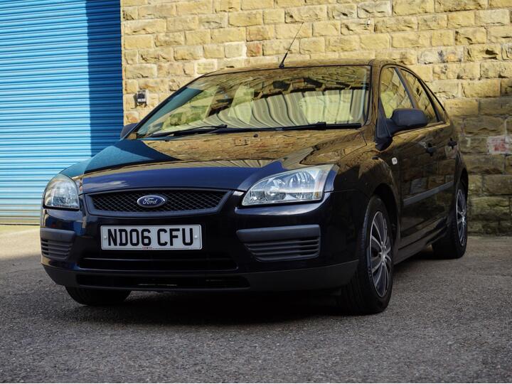 Ford Focus 1.6 LX 5dr