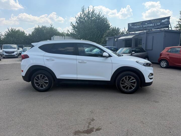 Hyundai TUCSON 1.7 CRDi Blue Drive SE Nav DCT Euro 6 (s/s) 5dr