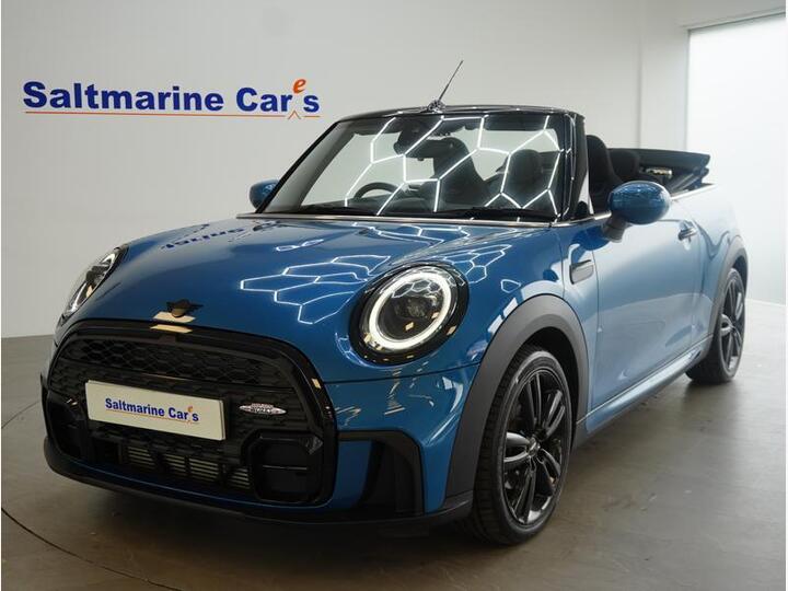 MINI Convertible 1.5 Cooper Sport Steptronic Euro 6 (s/s) 2dr MINI Convertible 1.5 Cooper Sport Steptronic Euro 6 (s/s) 2dr