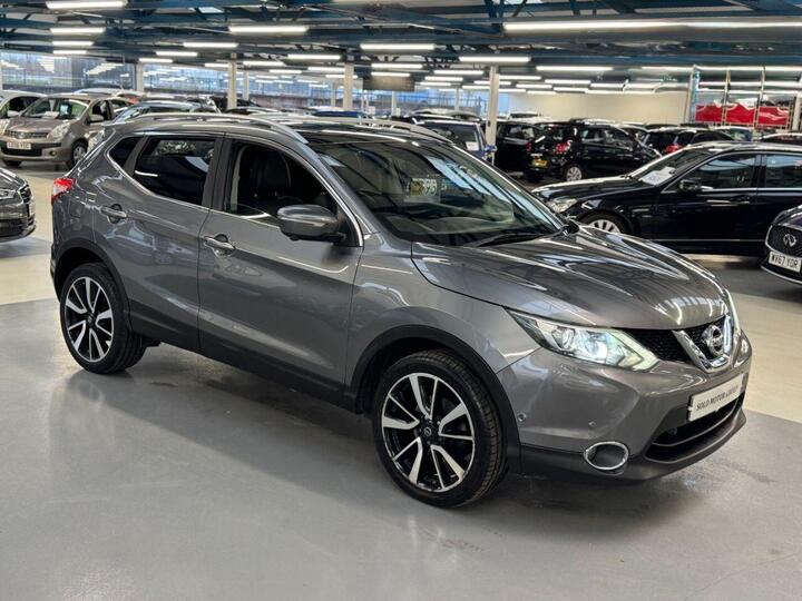 Nissan Qashqai 1.5 DCi Tekna 2WD Euro 5 (s/s) 5dr