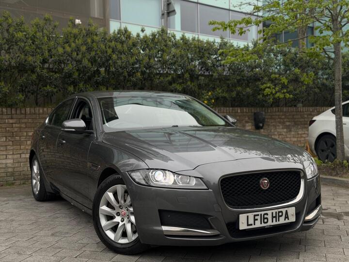 Jaguar XF 2.0d Prestige Auto Euro 6 (s/s) 4dr