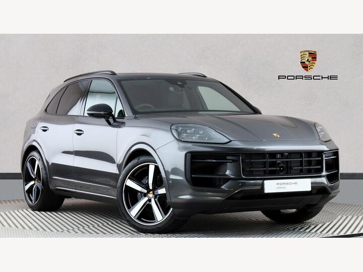 Porsche CAYENNE ESTATE Black Edition 5dr S Porsche CAYENNE ESTATE Black Edition 5dr S