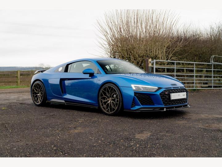 Audi R8 5.2 FSI V10 S Tronic Euro 6 (s/s) 2dr