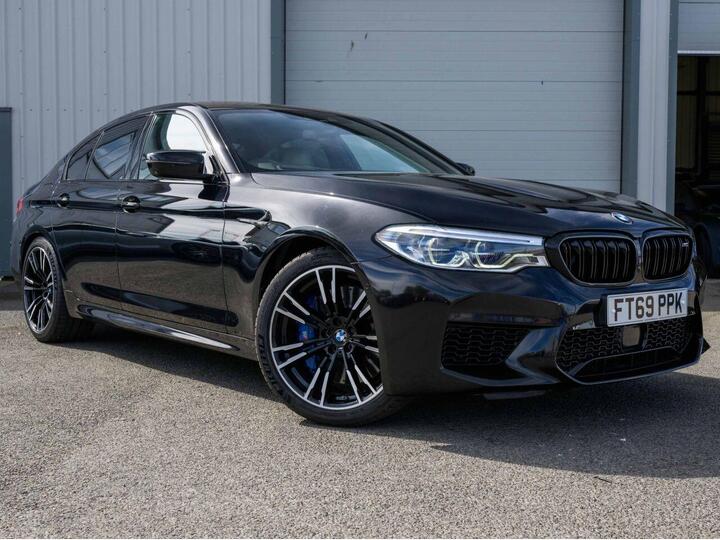BMW M5 4.4 V8 Steptronic XDrive Euro 6 (s/s) 4dr