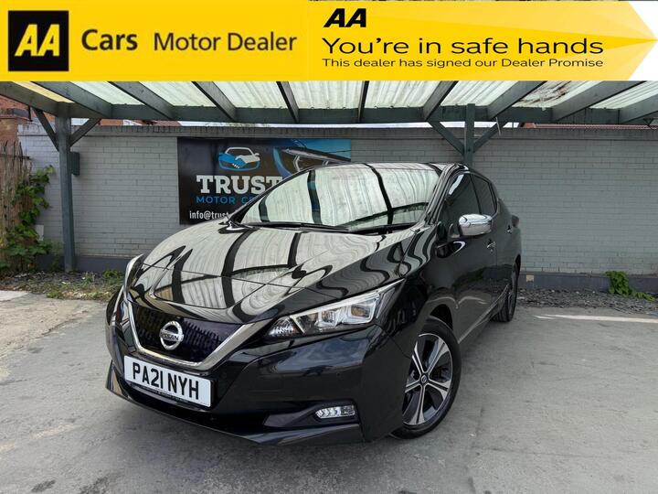 Nissan Leaf 40kWh Tekna Auto 5dr