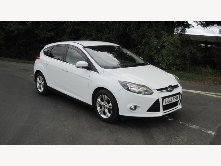Ford Focus 1.6 TDCi Zetec Euro 5 (s/s) 5dr
